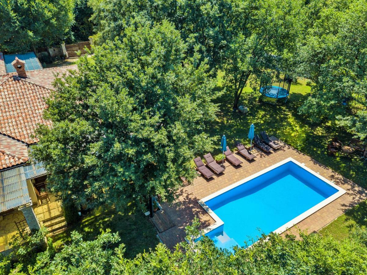 Holiday Home Sarita Šišan Eksteriør bilde