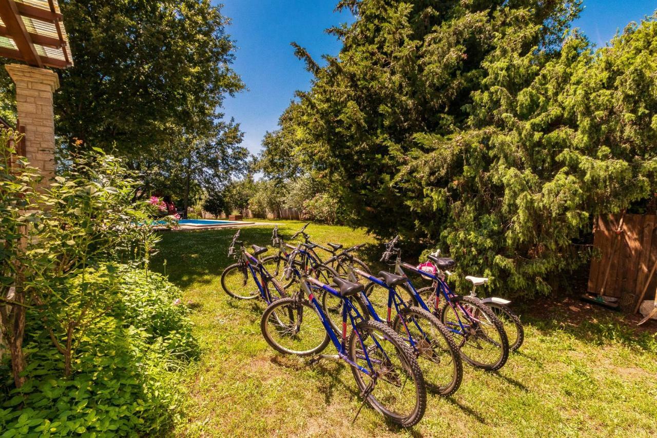 Holiday Home Sarita Šišan Eksteriør bilde