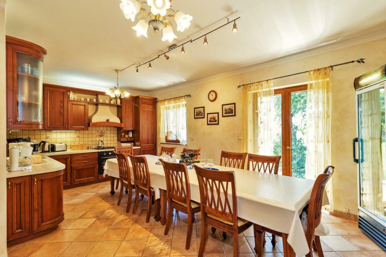 Holiday Home Sarita Šišan Eksteriør bilde